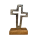 Alu-Kreuz auf Holzsockel